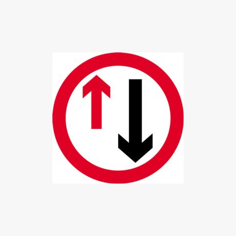 Aluminium 600mm Priority To Oncoming Traffic Post Fitting Signs